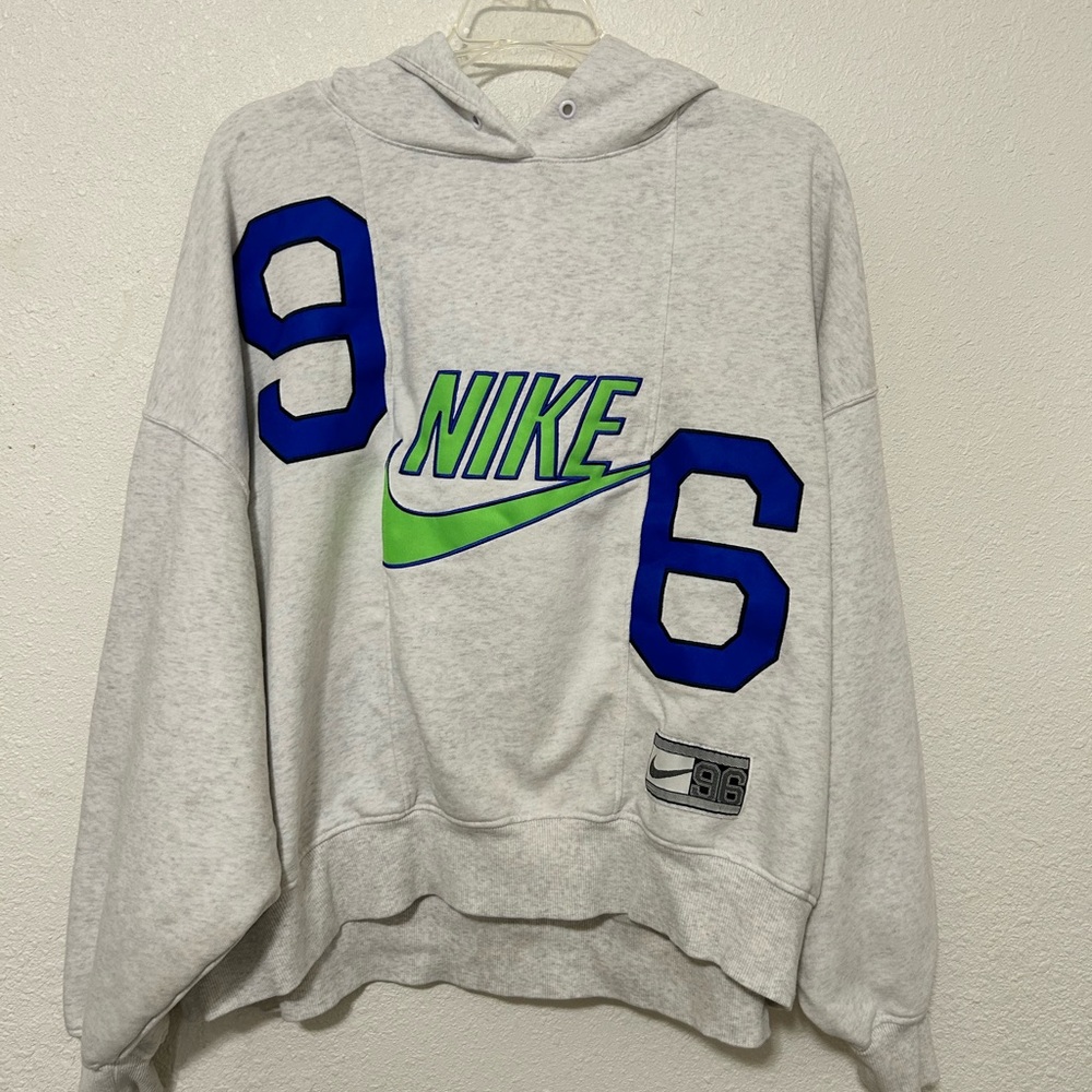 Nike‎ Circa 96 Oversized Pullover Hoodie Medium Gray/Birch Heather Women’s